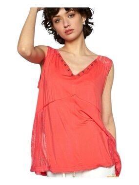 POL Cross-Back Coral Sleeveless Tank Top, Size M.
